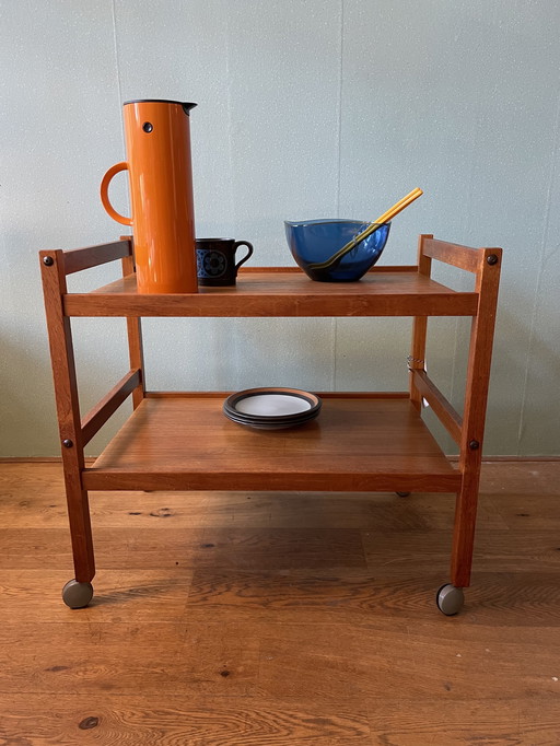 Roltafel teak en teak fineer vintage uit Denemarken 