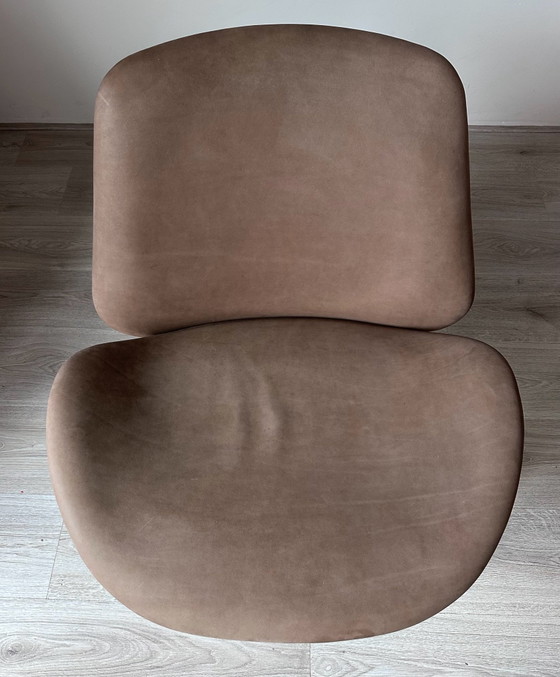 Fauteuils design Pode Nihan avec pouf, Bois, Cuir, Marron, Modern (photo 8 sur 11)