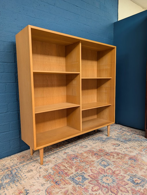Bibliothèque en chêne du milieu du siècle, 1960, suédoise