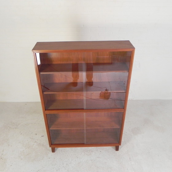 Image 1 of Vetrina con 4 ante scorrevoli in vetro, Musterring, anni '60