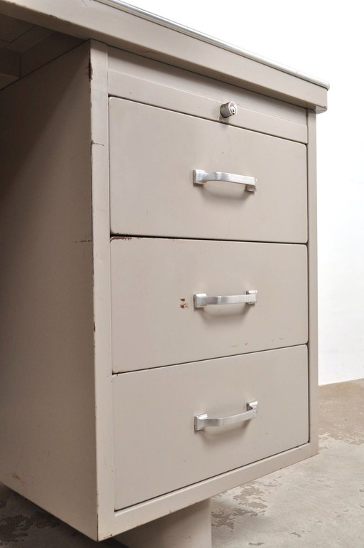Vintage steel Ahrend desk