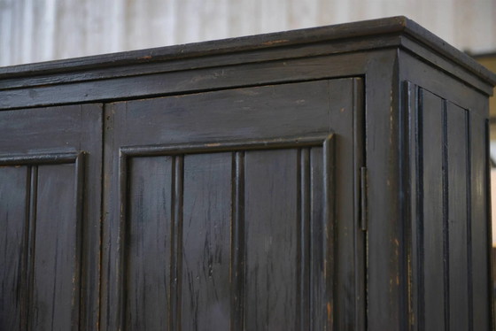 Distressed wardrobe from the 1950s. – Wood, Vintage (photo 10 of 15)