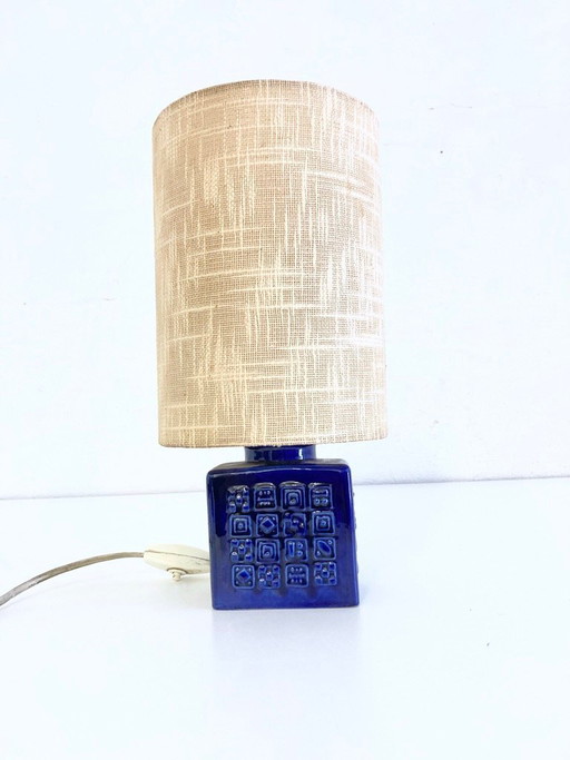 Lámpara de mesa de cerámica de la década de 1960, diseñada por Hans Siery para Carstens.