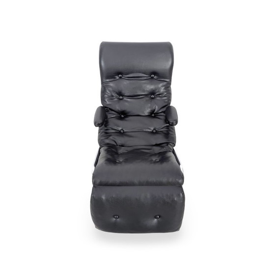Image 1 of Sillón mecedora de diseño original Lama, de cuero negro, estilo Bauhaus.