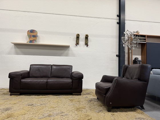 Image 1 of (2) Divano Natuzzi e 2 poltrone Amadeus in pelle marrone