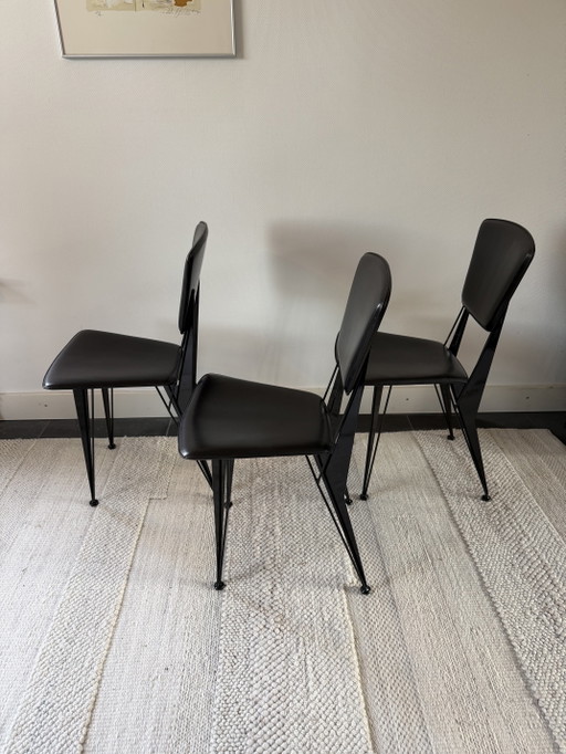 3 sedie Fasem T38 di Studio Archirivolto