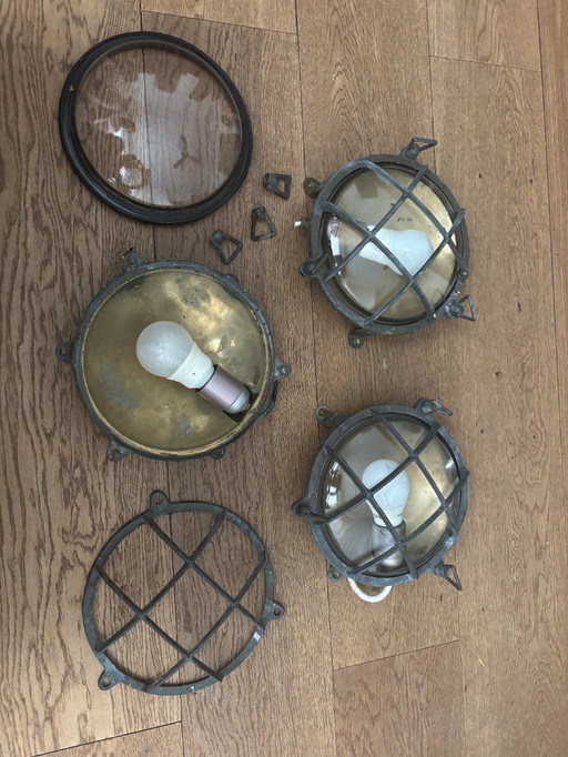 Lámparas náuticas nostálgicas