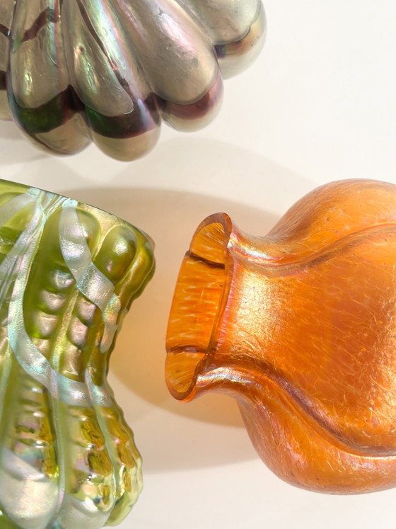 Vase Loetz en verre vert irisé et argenté des années 1950 – Glass (photo 9 of 11)