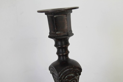 Candelabro antiguo de bronce estilo Luis XVI (siglo XVIII)