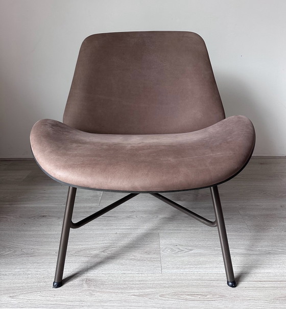Fauteuils design Pode Nihan avec pouf, Bois, Cuir, Marron, Modern (photo 3 sur 11)
