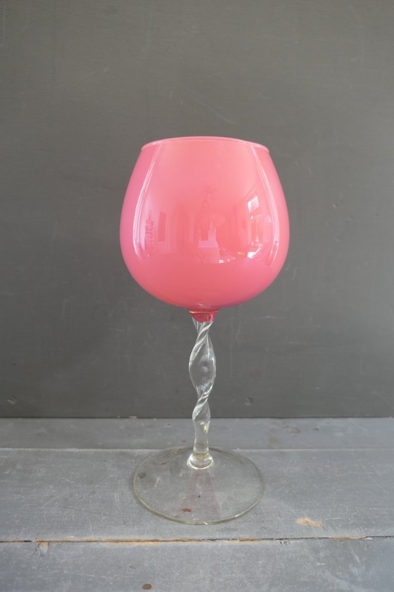 Vintage Empoli Glass Vase on Foot Pink (photo 6 of 6)