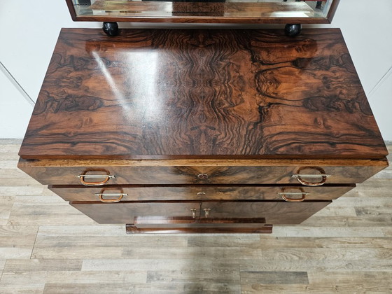 Image 1 of 1940s Art Decò sideboard in walnut burl with mirror
