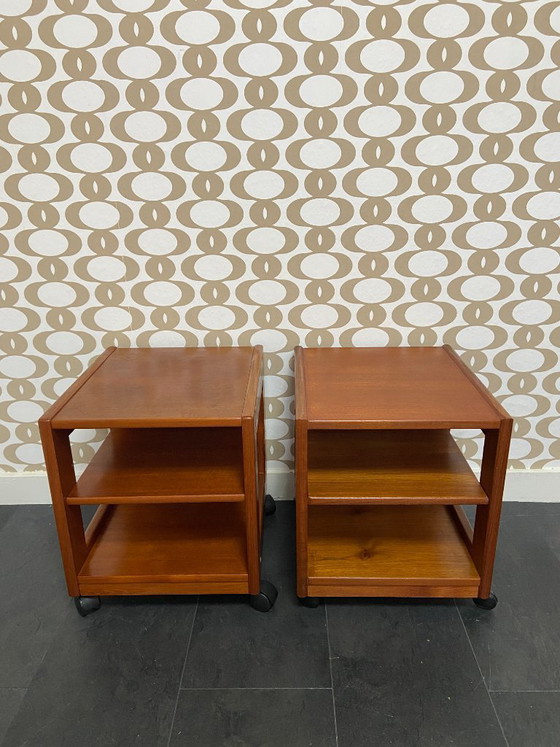 Image 1 of Set van 2 vintage Deense nachtkastjes/bijzettafels van teakhout