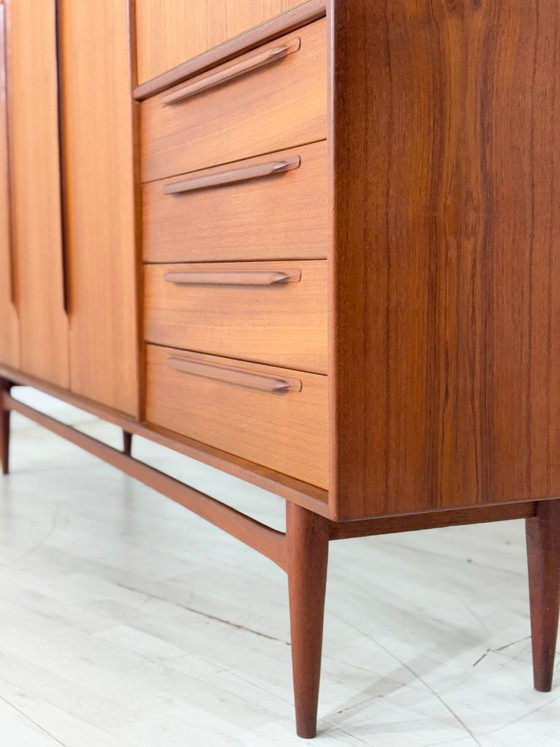 Aparador alto de teca de mediados de siglo, de la década de 1960 – Mueble para salón – Aparador (photo 17 of 20)