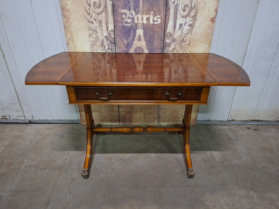 Image 1 of Classic Helden drop-leaf side table, coffee table, sidetable, ladies' desk, dimensions: 85/133x60m and 75cm high.