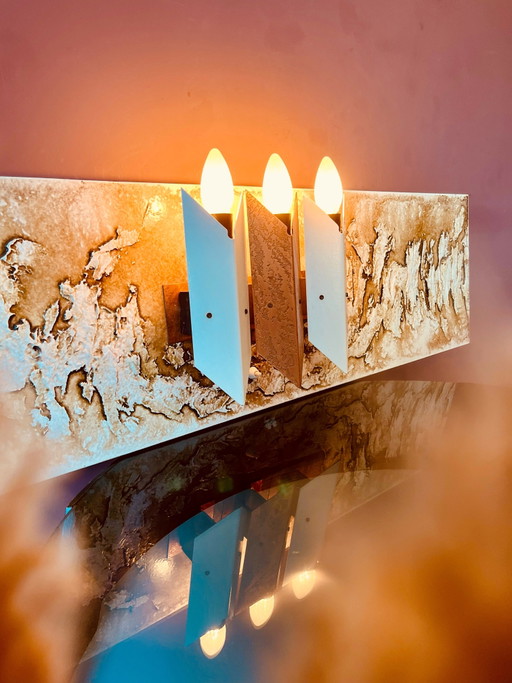 Unique! Rouselique wall plate