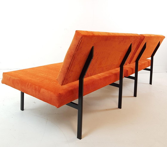 2 Vintage Bankjes Pastoe | Oranje Rib Love Seats Orange – Fauteuils, Metal, Textile (photo 7 of 13)