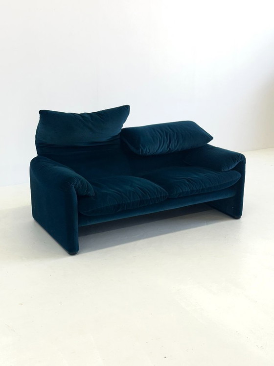 Image 1 of Divano 2 posti Cassina Maralunga a righe verde-blu di Vico Magistretti
