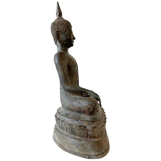 Estatua antigua de Buda tailandés en bronce – estilo Ayutthaya, siglos XVIII–XIX lote 173 – Esculturas (photo 7 of 10)