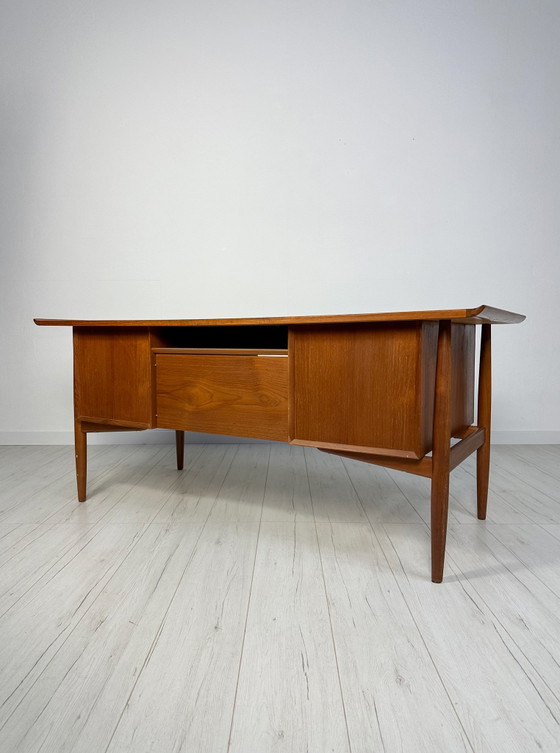 Image 1 of 1960S VINTAGE DANISH MID-CENTURY TEAK WRITING DESK BY ARNE VODDER FOR H.P. HANSEN