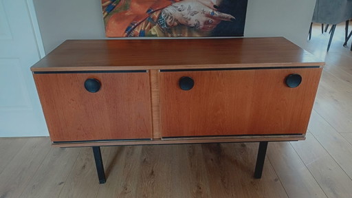 Mueble de televisión, aparador y mesita baja vintage de teca, años 60