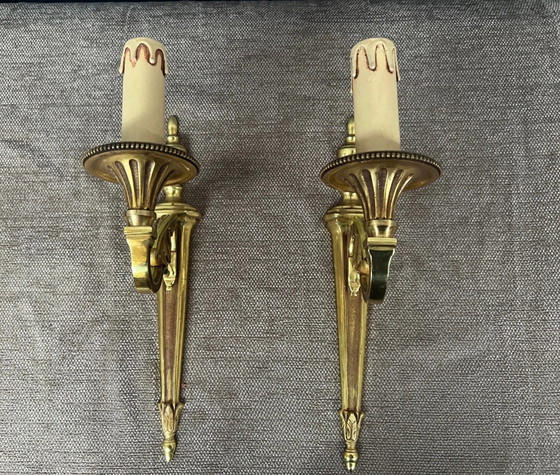 Coppia di applique in stile Luigi XVI. Bronzo massiccio. (foto 6 di 6)