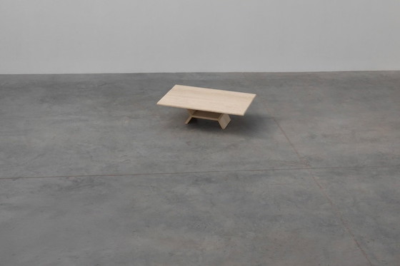 Image 1 of Café rectangular geométrico escultural de travertino, Italia Años 60