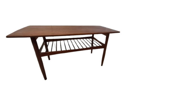 Image 1 of Table basse en teck design danois