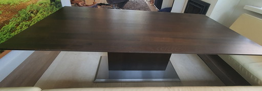 Elegante tavolo da pranzo con base a colonna 220 x 100 cm