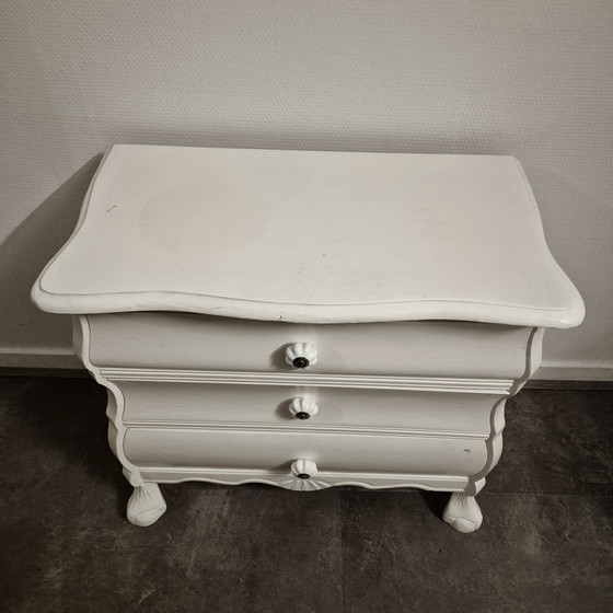Image 1 of ✨️ Commode blanche classique à 3 tiroirs ✨️

