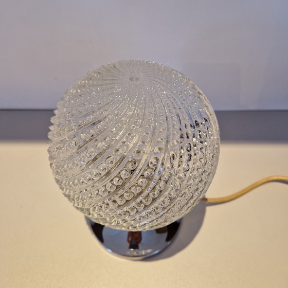 Image 1 of Lampada da tavolo vintage con base a tulipano di Otto Leuchten