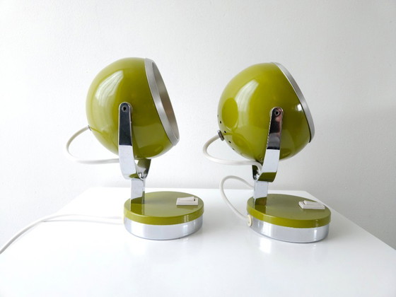 Image 1 of Set of 2 olive green vintage space age eyeball table lamps, metal green and chrome mid-century modern lamp