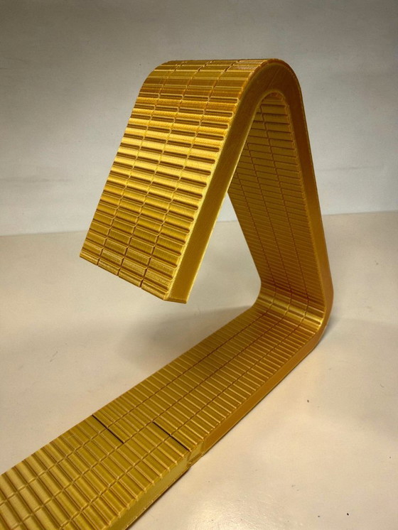 Image 1 of 3D-gedruckter Buchständer mit Brillenhalter und Reagenzglasvase – Dekoratives Display aus goldenem PLA