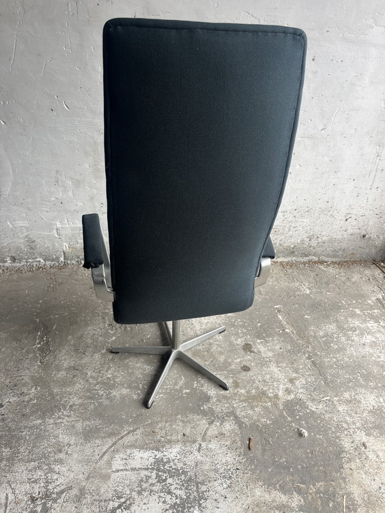 Image 1 of Fritz Hansen FH3605 swivel chair with high backrest – 1970s