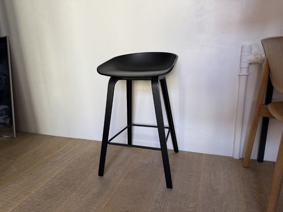 HAY About a Stool AAS 32 – Barstools, Metal, Plastic (photo 4 of 5)