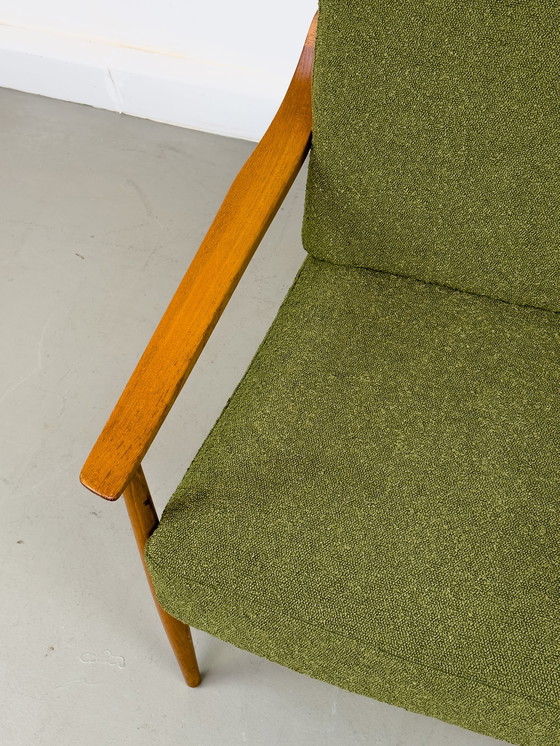 Image 1 of Chaise Lounge En Teck Et Bouclé Par Knoll Antimott, 1960S