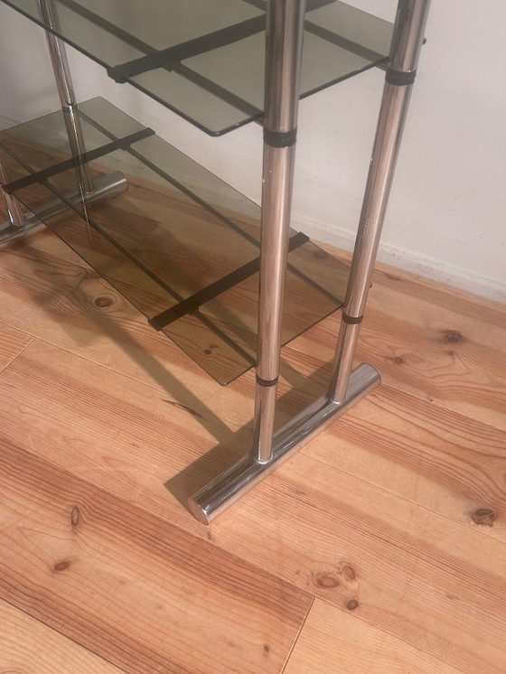 Image 1 of Scaffale anni Settanta in cromo con vetro fumé