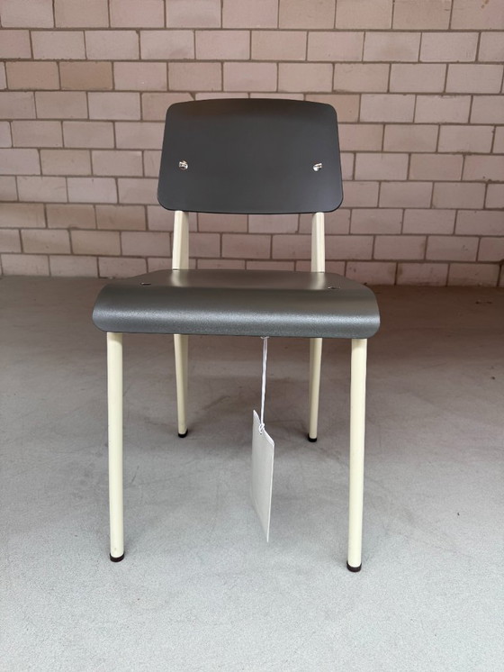 Image 1 of Silla Jean Prouvé Standard (más en stock)