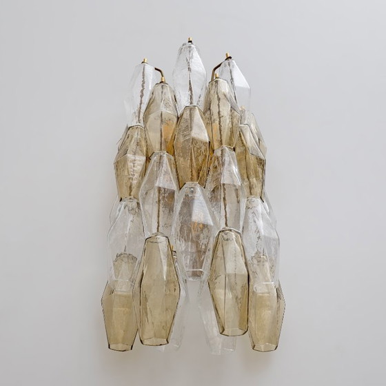 Image 1 of Paar italienische Murano-Glas-Wandleuchten aus der Mitte des 20. Jahrhunderts (Poliedri) in Bernstein und Klar