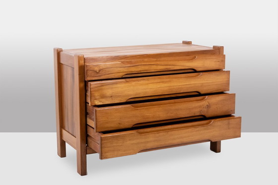 Image 1 of Maison Regain. Cassettiera in olmo. Circa 1970.