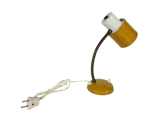 Image 1 of Hala Zeist - design H. Busquet - lampada da tavolo - giallo ocra - Zeist - anni '60