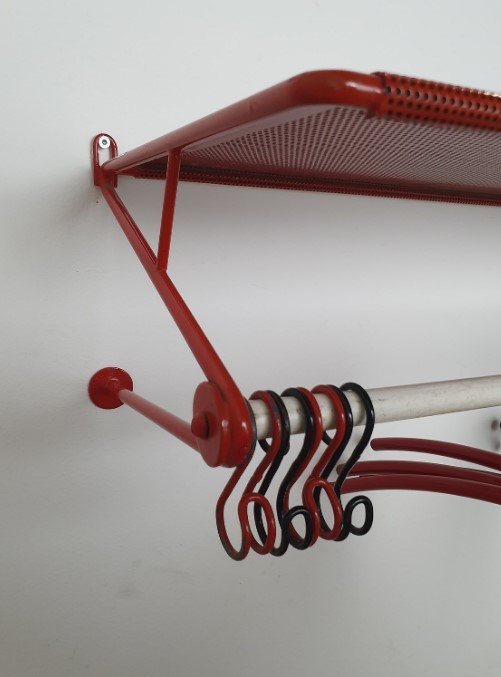 Image 1 of Perchero de Mathieu Matégot - Artimeta