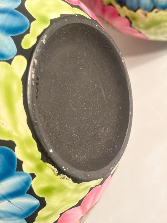 Pair of Hand-Painted Ceramic Vases with 60s Flower Power Floral Motifs (photo 14 of 17)