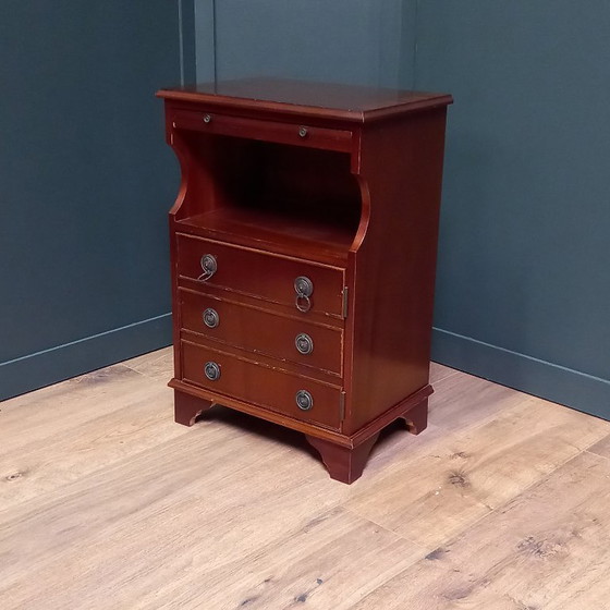 Image 1 of Kleine Vintage Bachelors cabinet