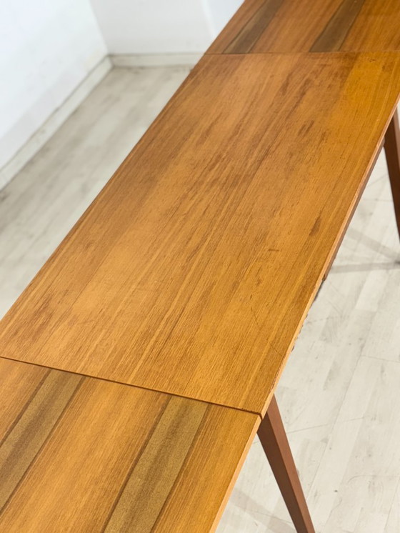 Image 1 of Table de cuisine en bois style années 50, table à manger extensible