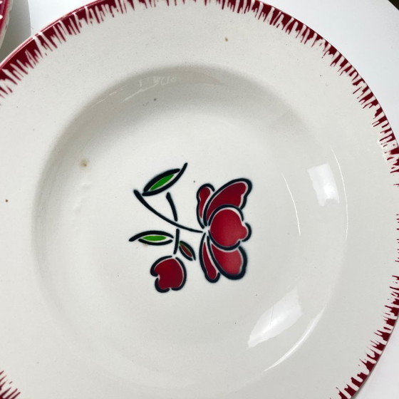 Image 1 of Set of 6 porcelain soup plates, Badonviller, red flower, 1950