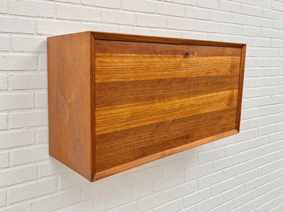 Meuble lecteur média/disques LP en teck par Poul Cadovius pour Cado, années 1960 – Buffet bas, Wood (photo 3 of 11)