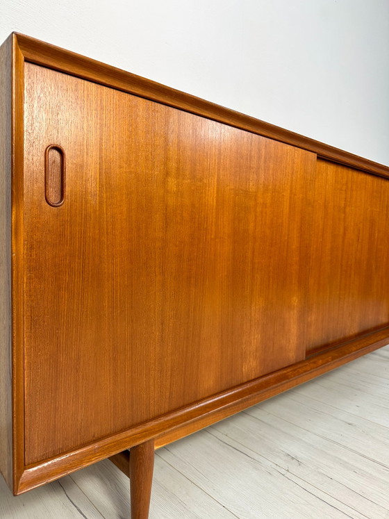 Image 1 of 1960S VINTAGE DANISH MID-CENTURY TEAK SIDEBOARD ‘OS29’ BY ARNE VODDER FOR SIBAST