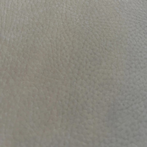 Image 1 of Poltrona Minotti Russell con pouf