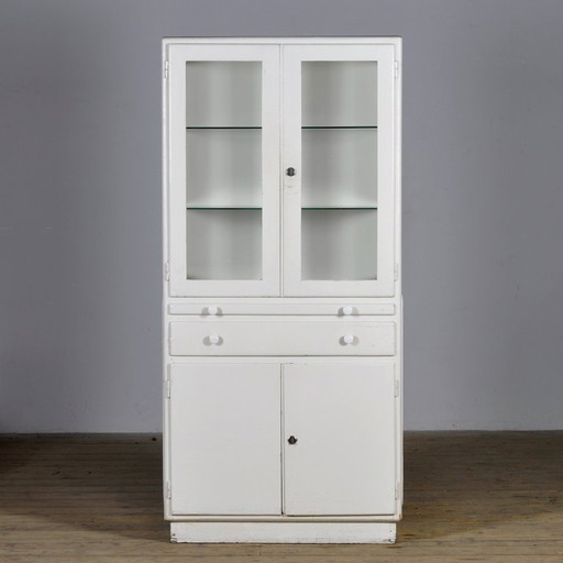 Armoire à pharmacie en bois, années 1950